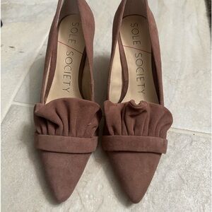 Sole Society Rose Suede Heels - Size 5M